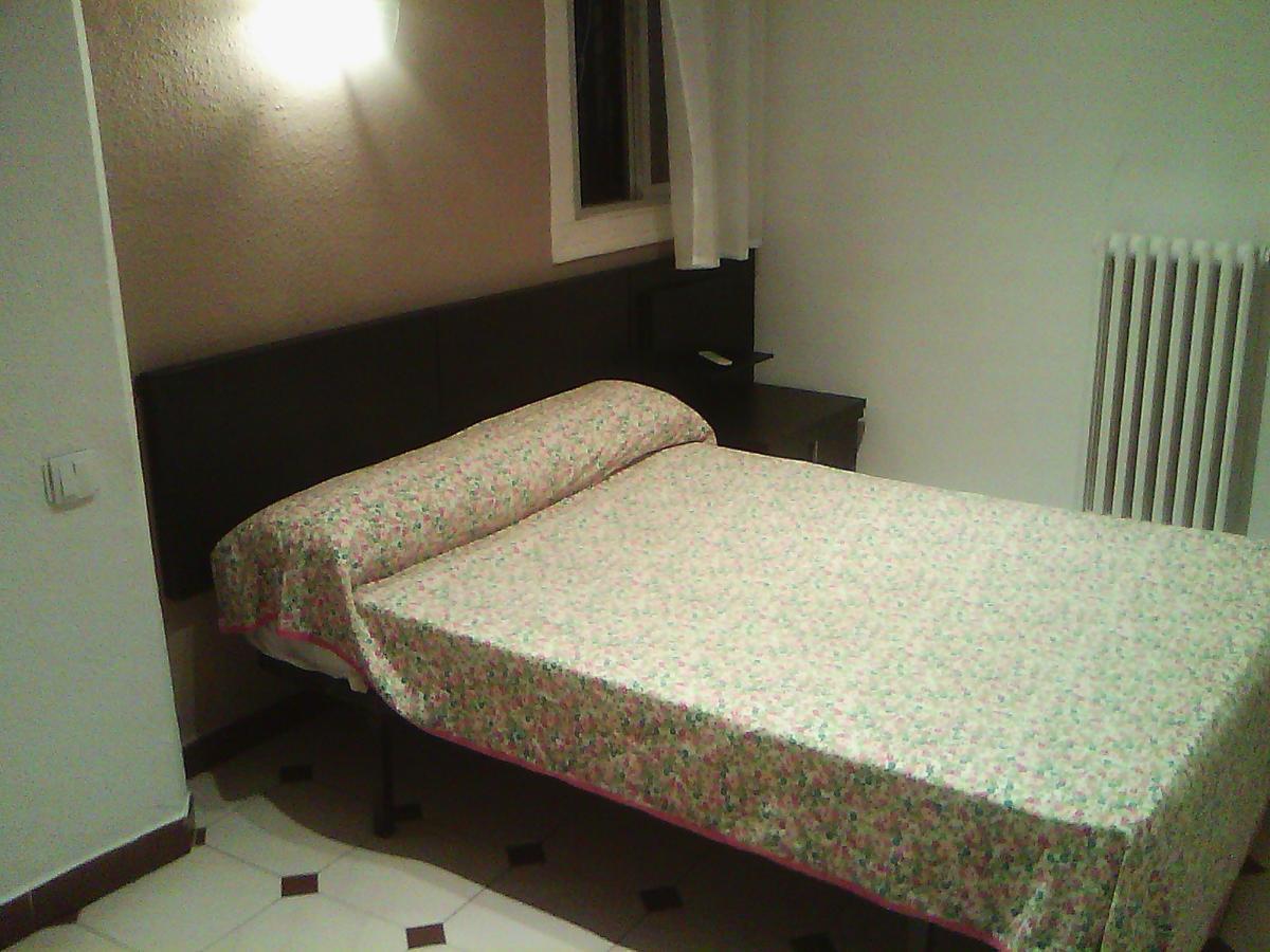 Hostel Central Zaragoza Ngoại thất bức ảnh